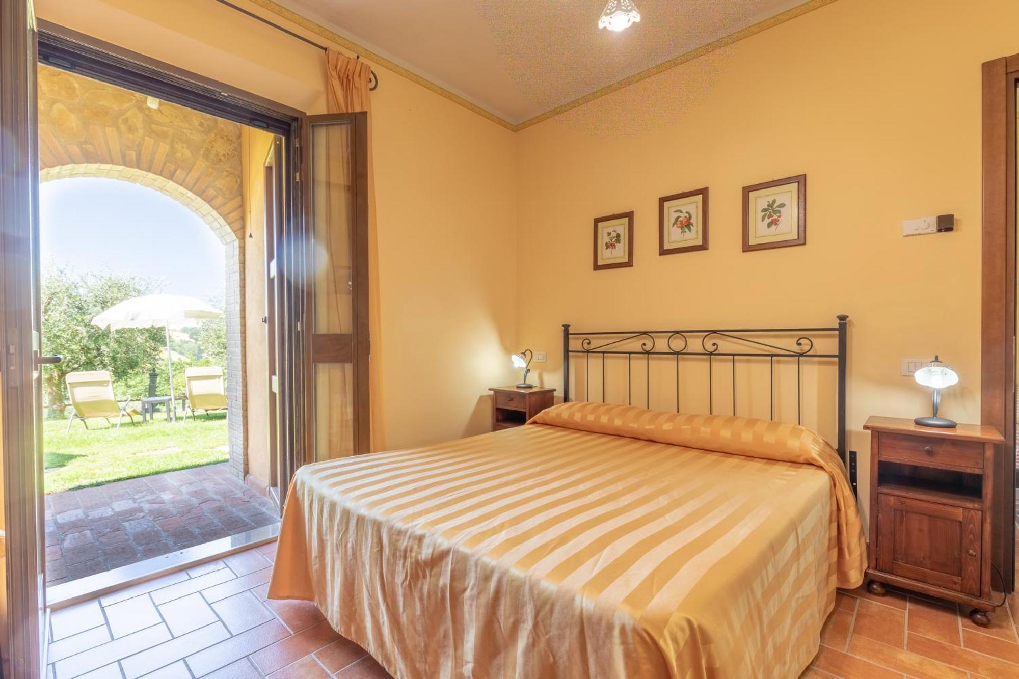 Agriturismo Le Dolci Colline Valfabbrica Luaran gambar
