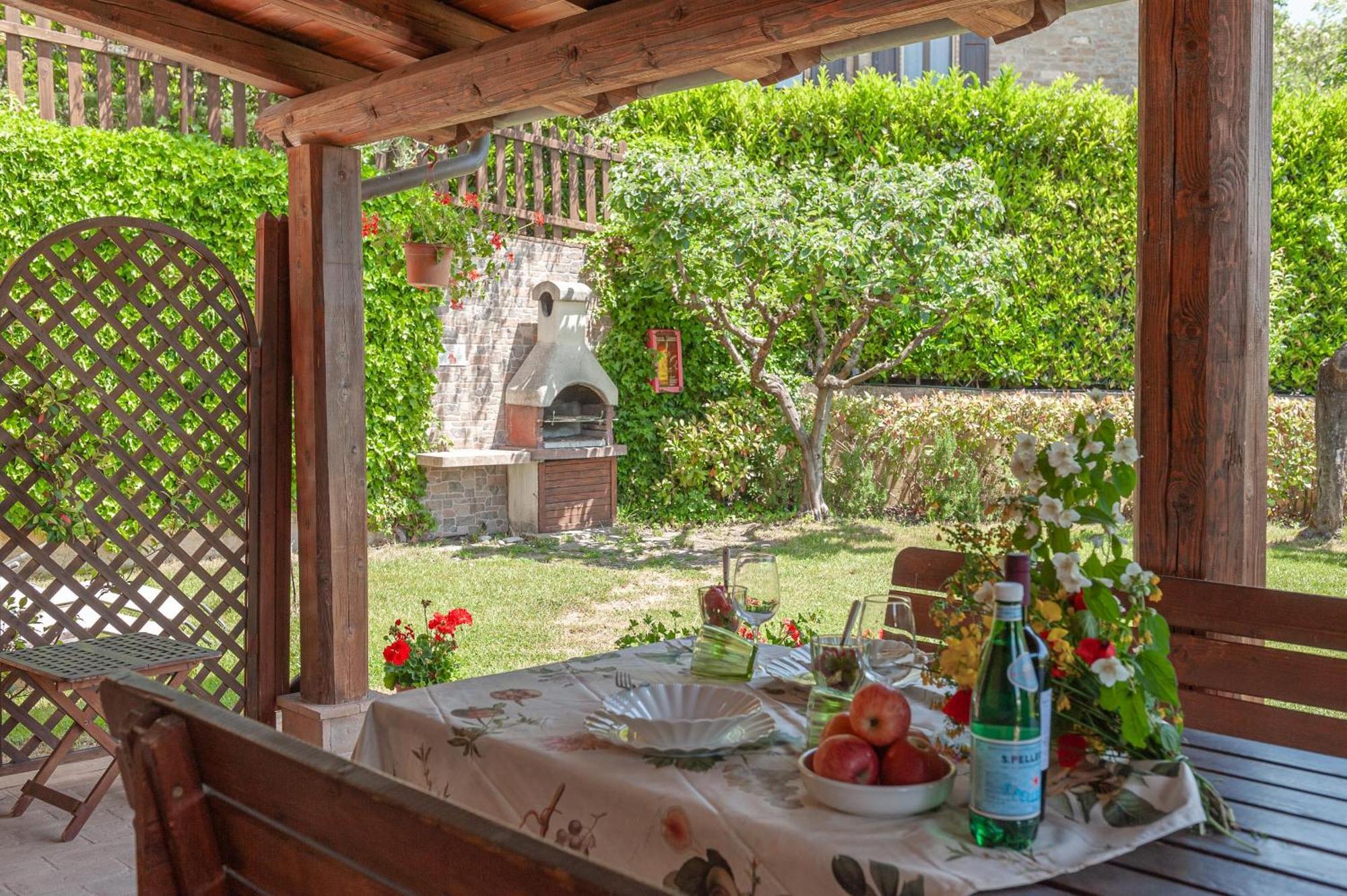 Agriturismo Le Dolci Colline Valfabbrica Bilik gambar